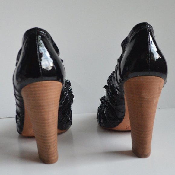 BCBGMaxAzria Stacked heels - Picture 5 of 9